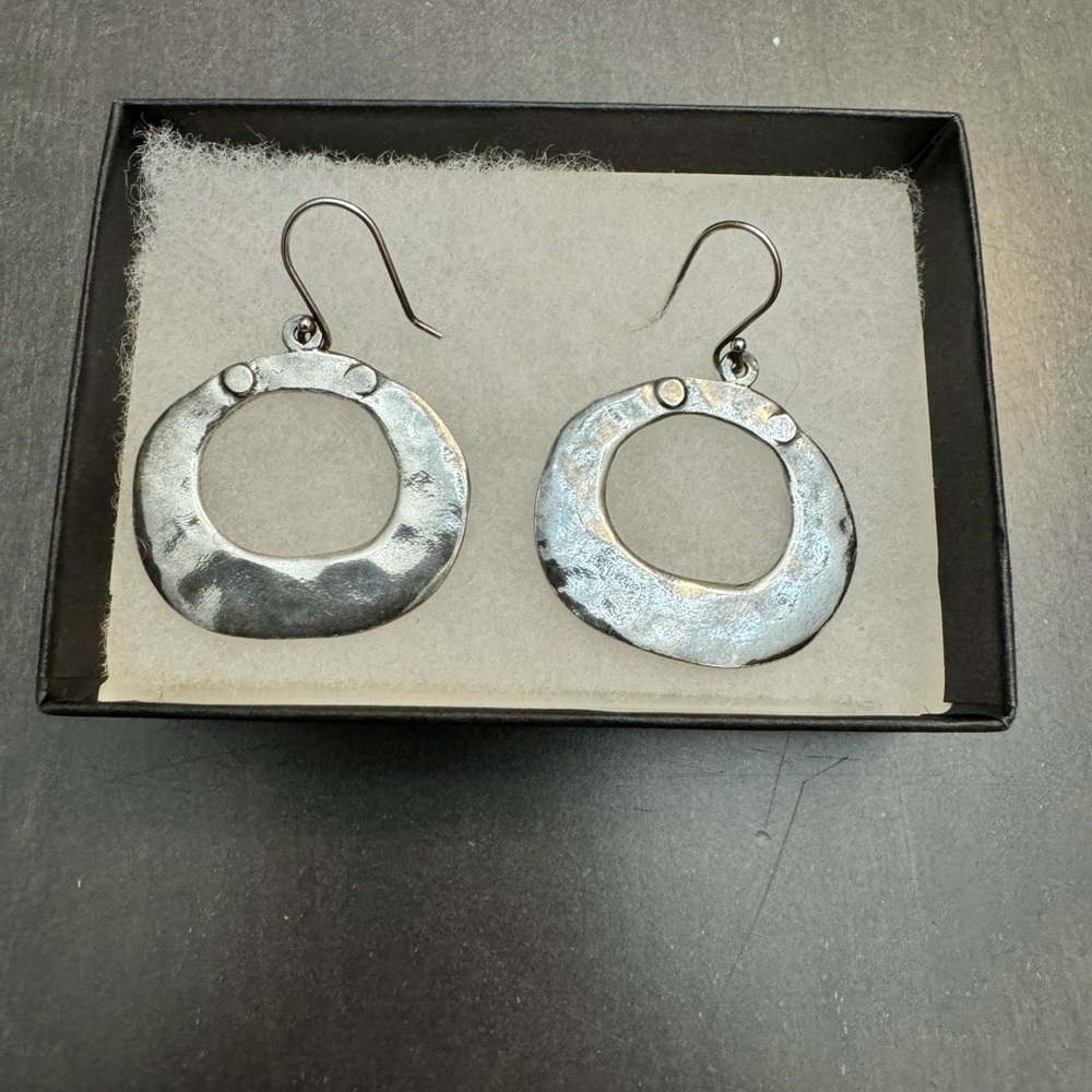 Silpada W1848 Earrings .925 Sterling Silver Hammered Circular Dangle Oval Shiny